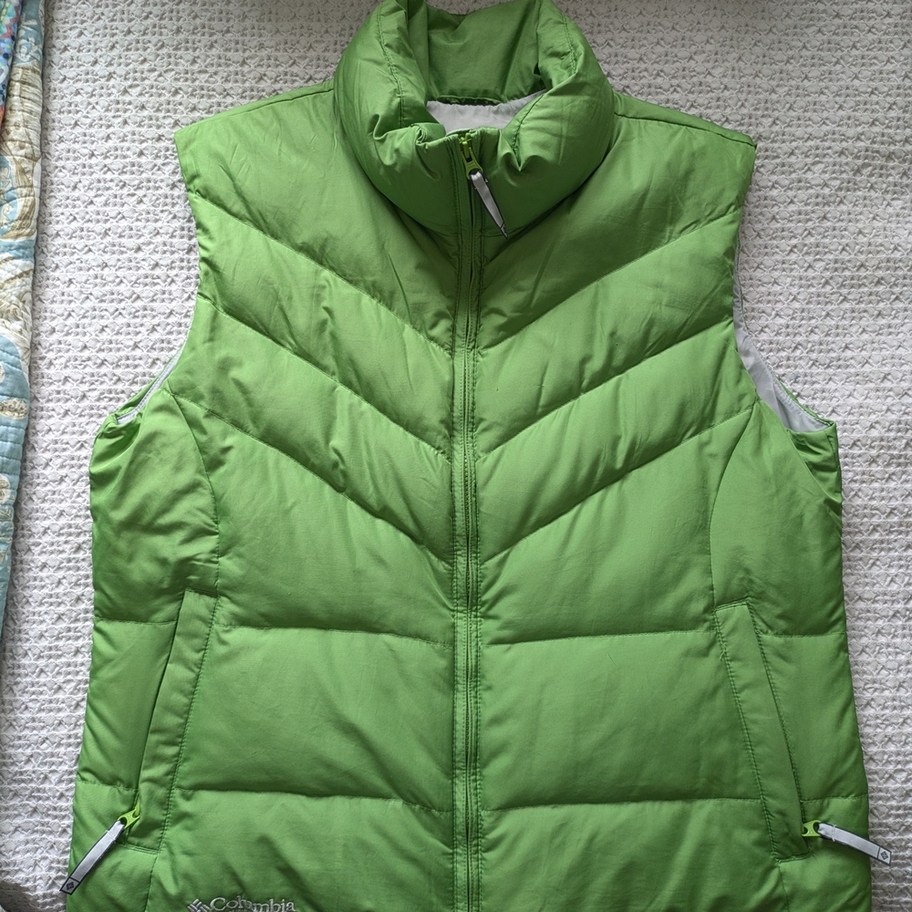 Columbia Women's Vibrant Green Quilted Vest